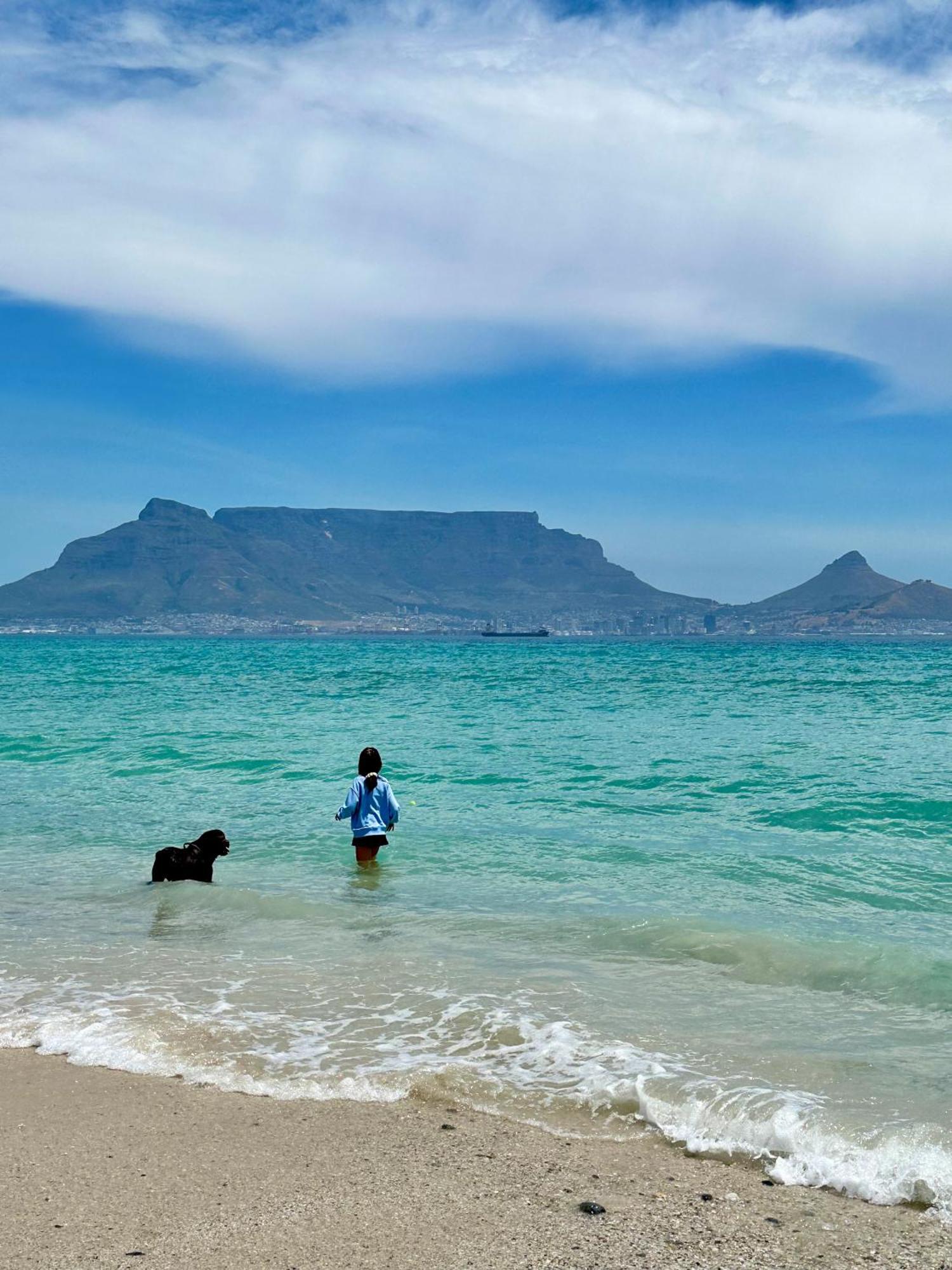 Sunset Beach Holiday Accommodation Cape Town Exterior photo